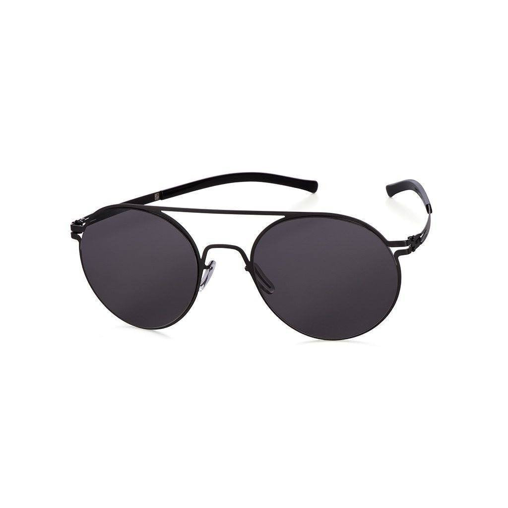 ic! berlin Hubert W-ic! berlin-Sin Chew Optics