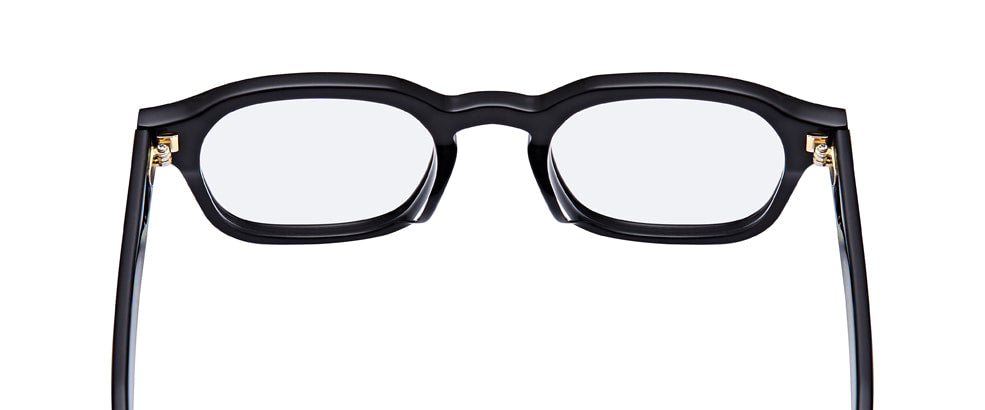 Muzik POV-Muzik-Sin Chew Optics