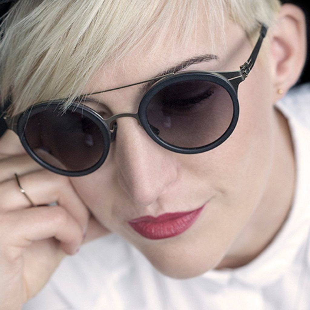 ic! berlin Katharina L-ic! berlin-Sin Chew Optics