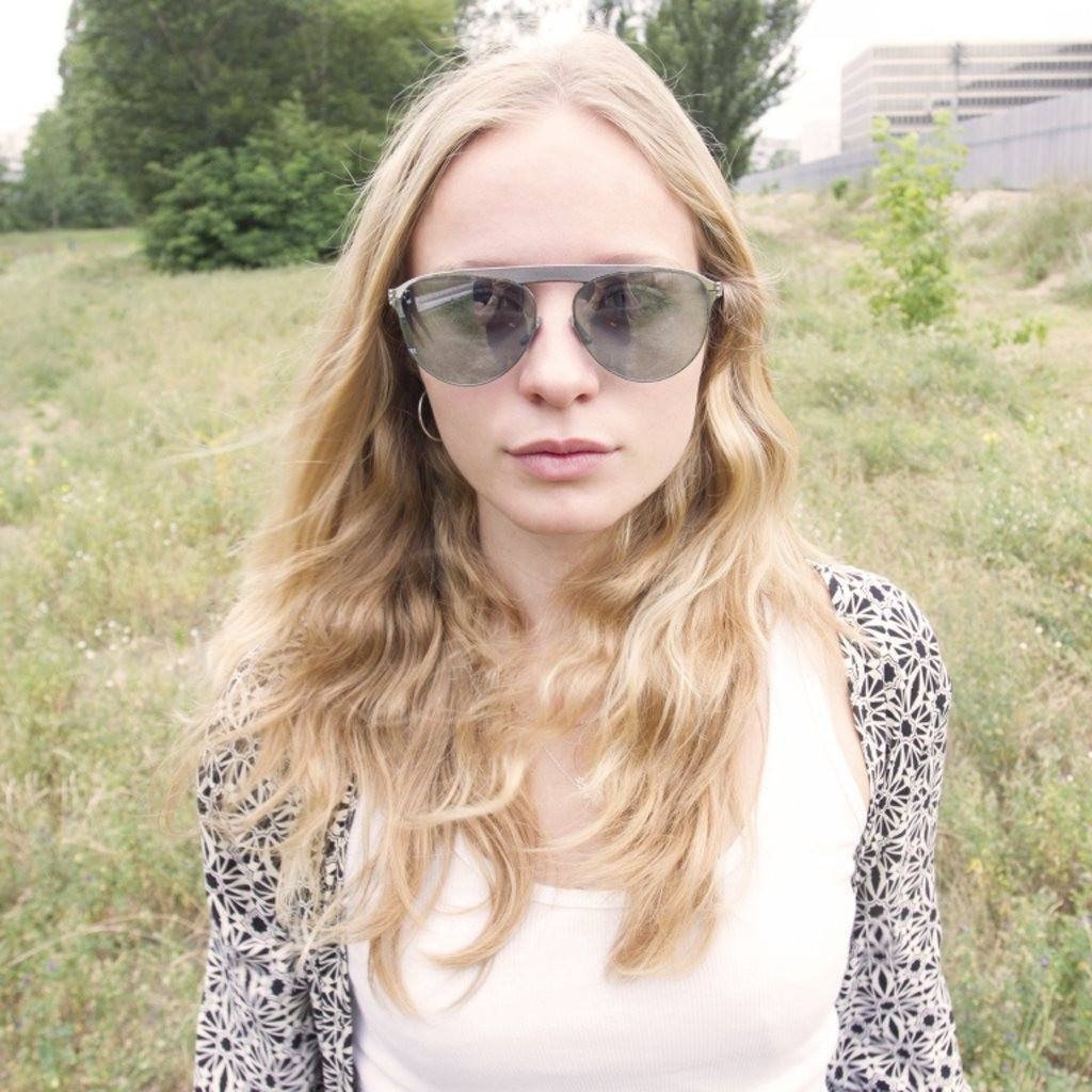 ic! berlin Meike B-ic! berlin-Sin Chew Optics